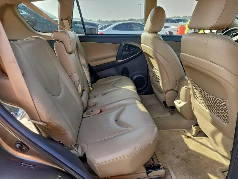 2011 TOYOTA RAV4 LIMITED  