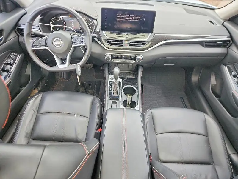 2024 NISSAN ALTIMA SR  