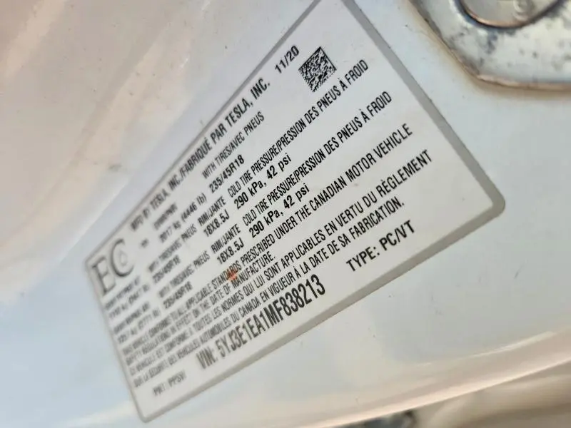 2021 TESLA MODEL 3   