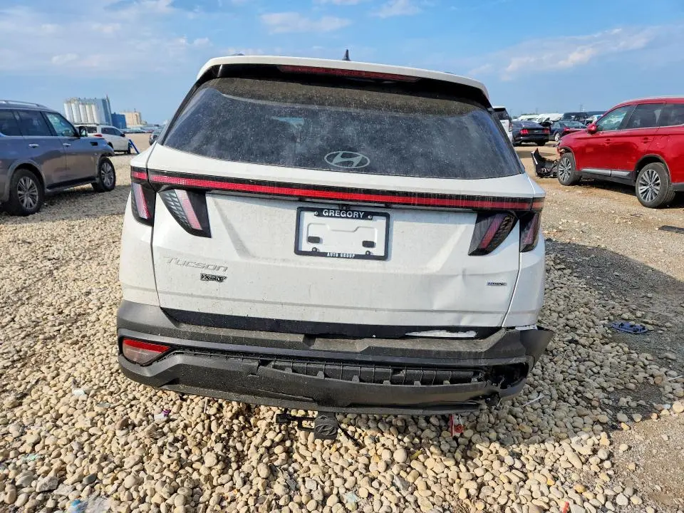 2025 HYUNDAI TUCSON XRT  