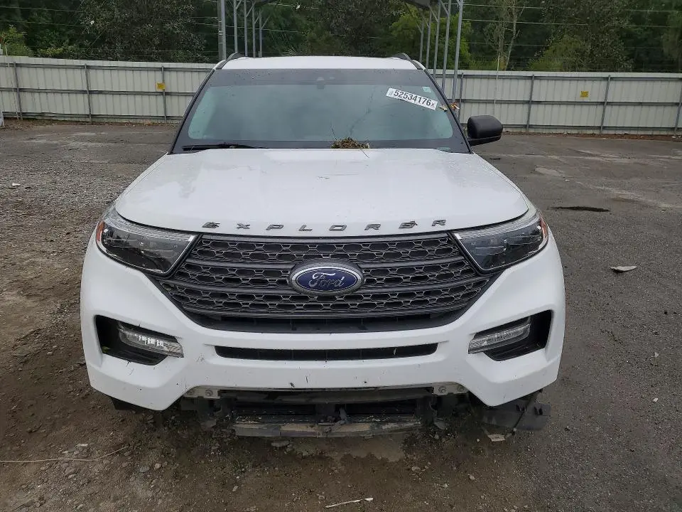 2021 FORD EXPLORER XLT  