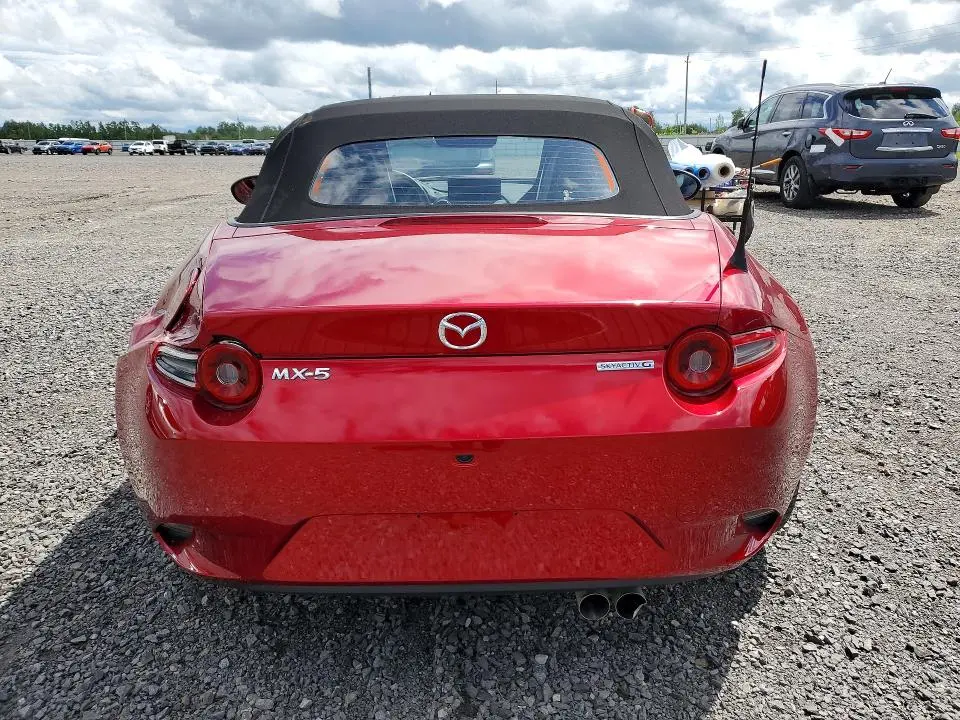 2025 MAZDA MX-5 MIATA CLUB  