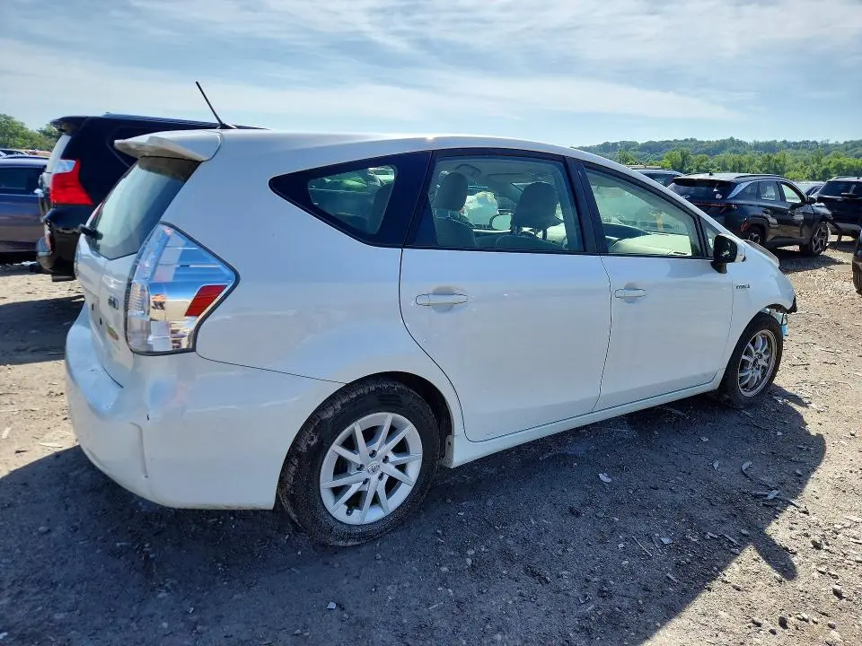 2012 TOYOTA PRIUS V TWO  