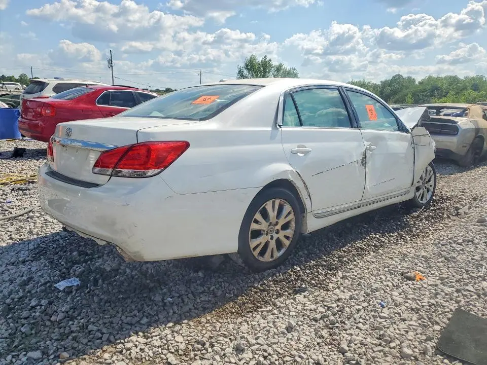 2012 TOYOTA AVALON BASE  