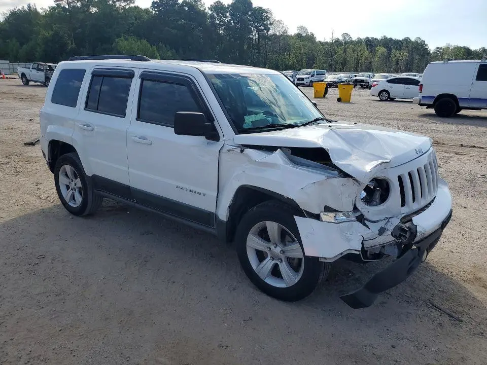 2011 JEEP PATRIOT SPORT  