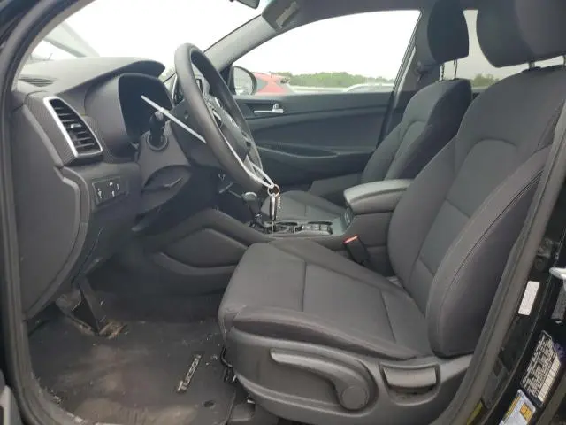 2021 HYUNDAI TUCSON SE  