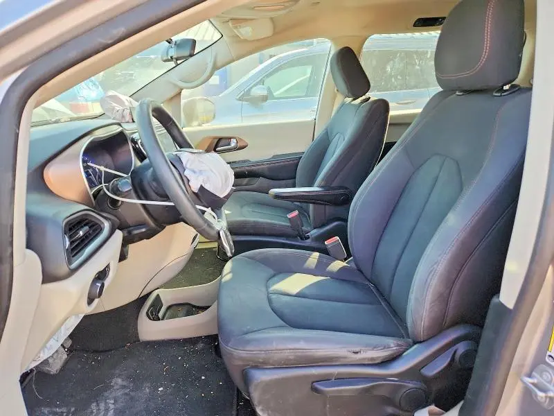 2019 CHRYSLER PACIFICA L  