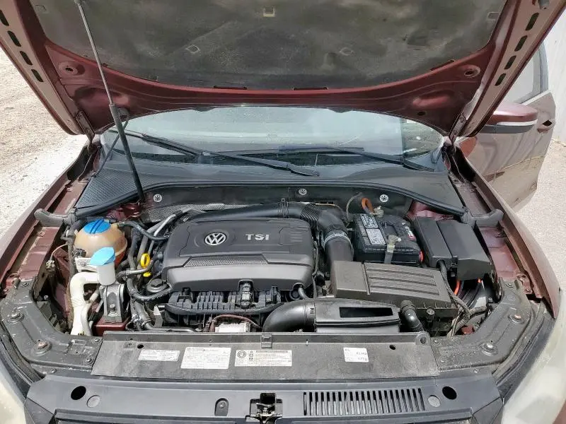 2014 VOLKSWAGEN PASSAT S  