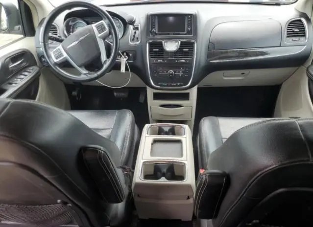 2013 CHRYSLER TOWN & COUNTRY TOURING  