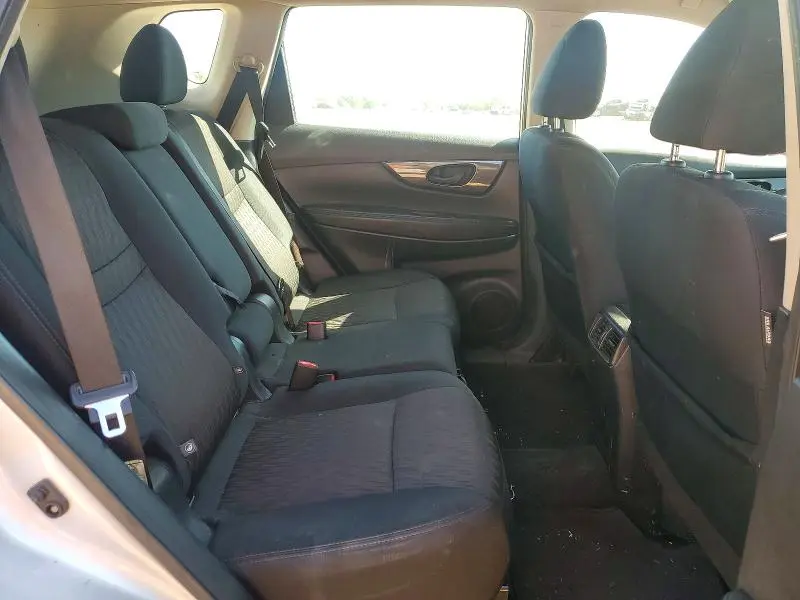 2019 NISSAN ROGUE S  