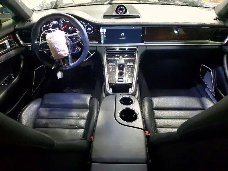 2018 PORSCHE PANAMERA TURBO  