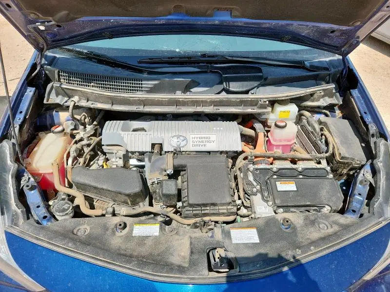 2017 TOYOTA PRIUS V   