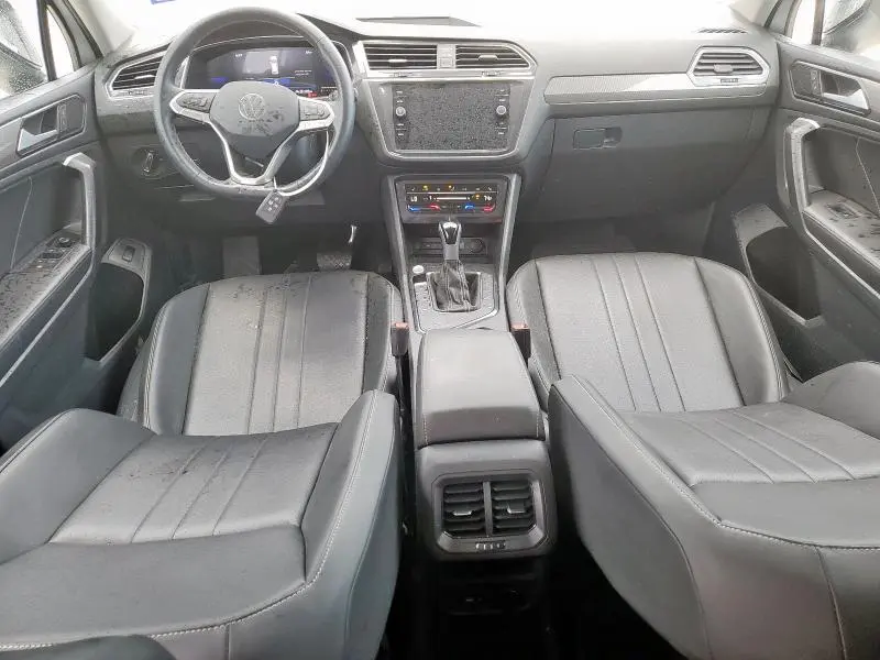 2024 VOLKSWAGEN TIGUAN SE  