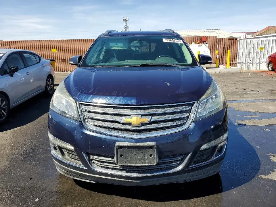 2017 CHEVROLET TRAVERSE LT  