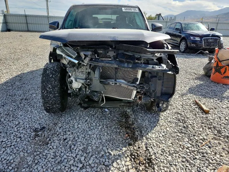 2015 TOYOTA 4RUNNER SR5  