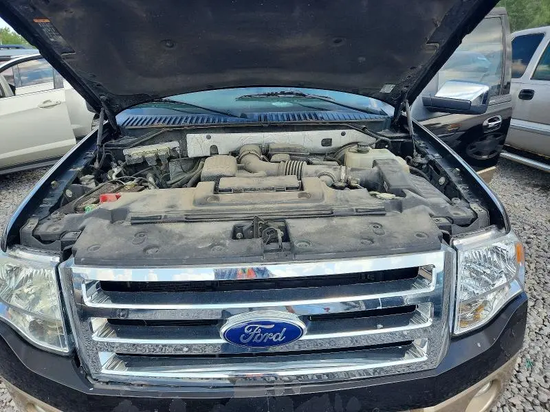 2013 FORD EXPEDITION EL XLT  