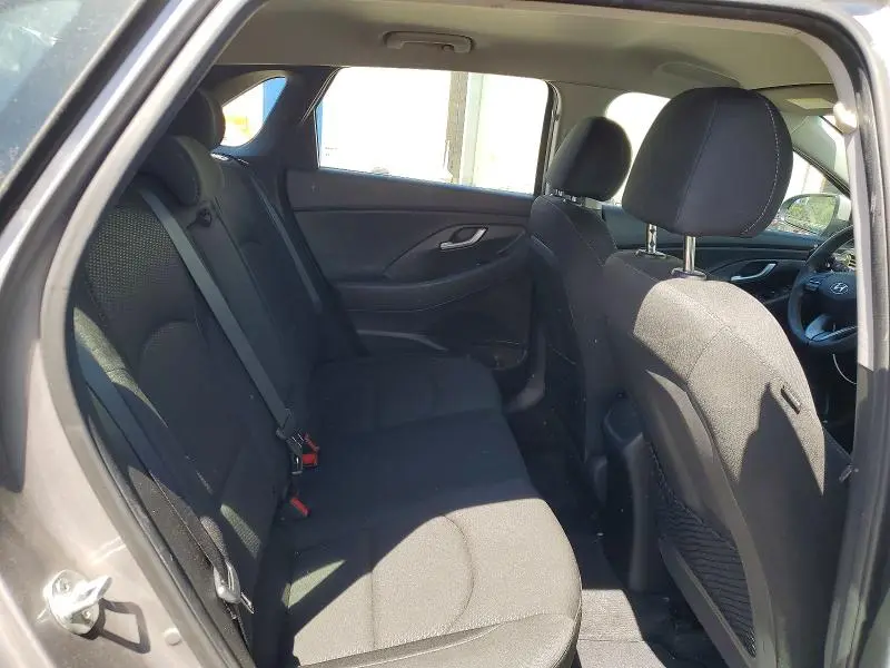 2020 HYUNDAI ELANTRA GT BASE  