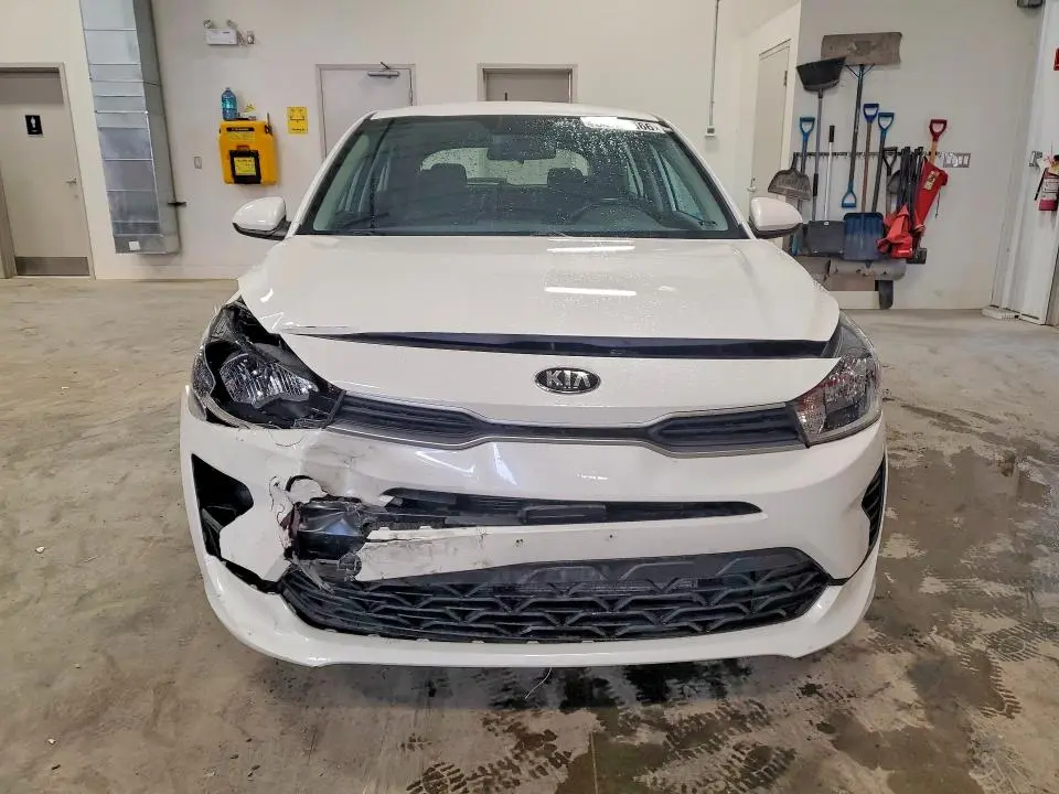 2021 KIA RIO S  
