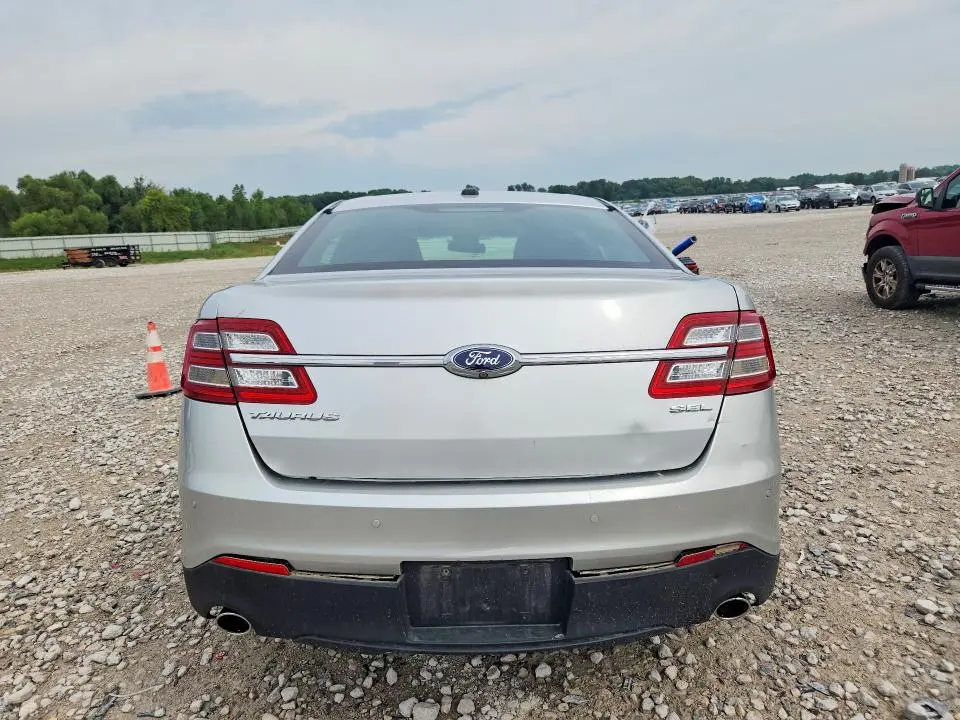 2014 FORD TAURUS SEL  