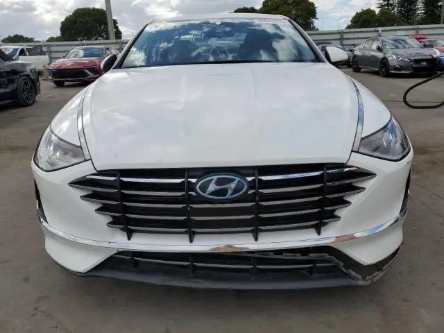 2020 HYUNDAI SONATA SE  