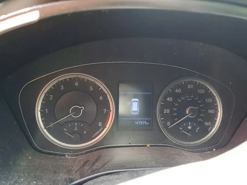 2019 HYUNDAI SANTA FE SE  