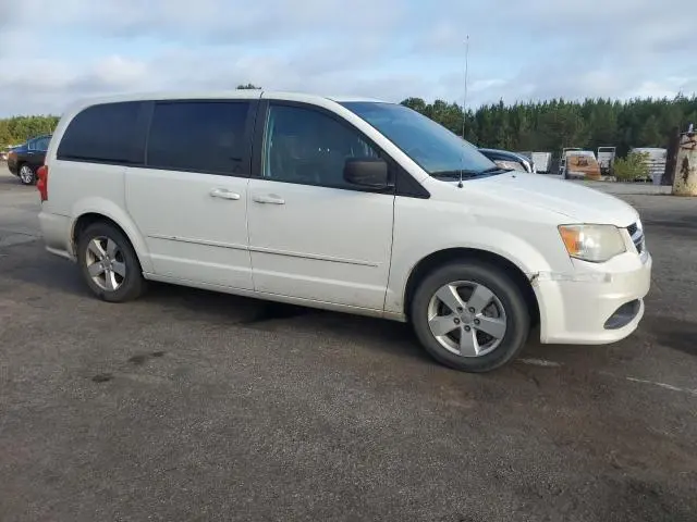 2013 DODGE GRAND CARAVAN SE  