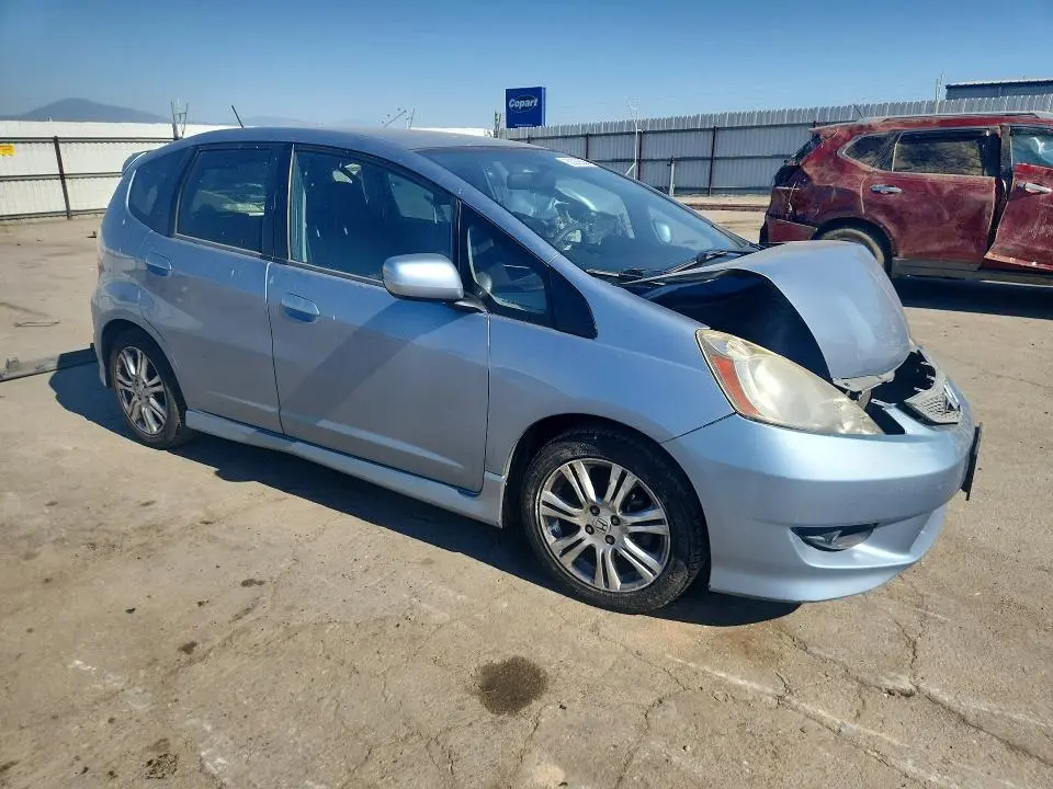2011 HONDA FIT SPORT  