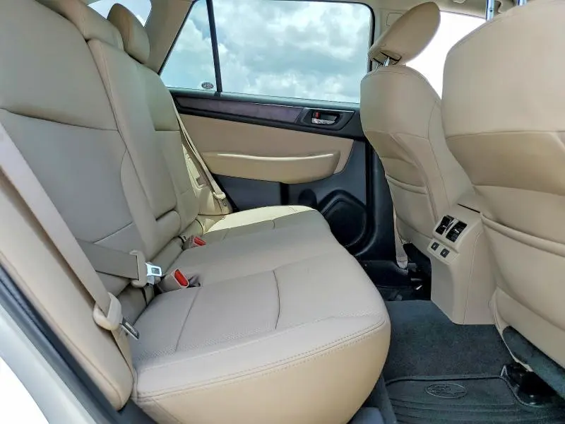 2017 SUBARU OUTBACK 3.6R LIMITED  