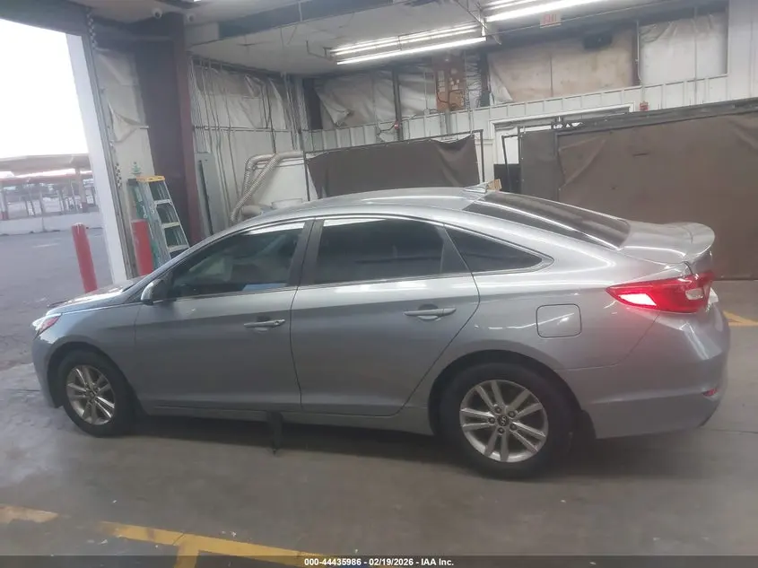 2016 HYUNDAI SONATA SE
