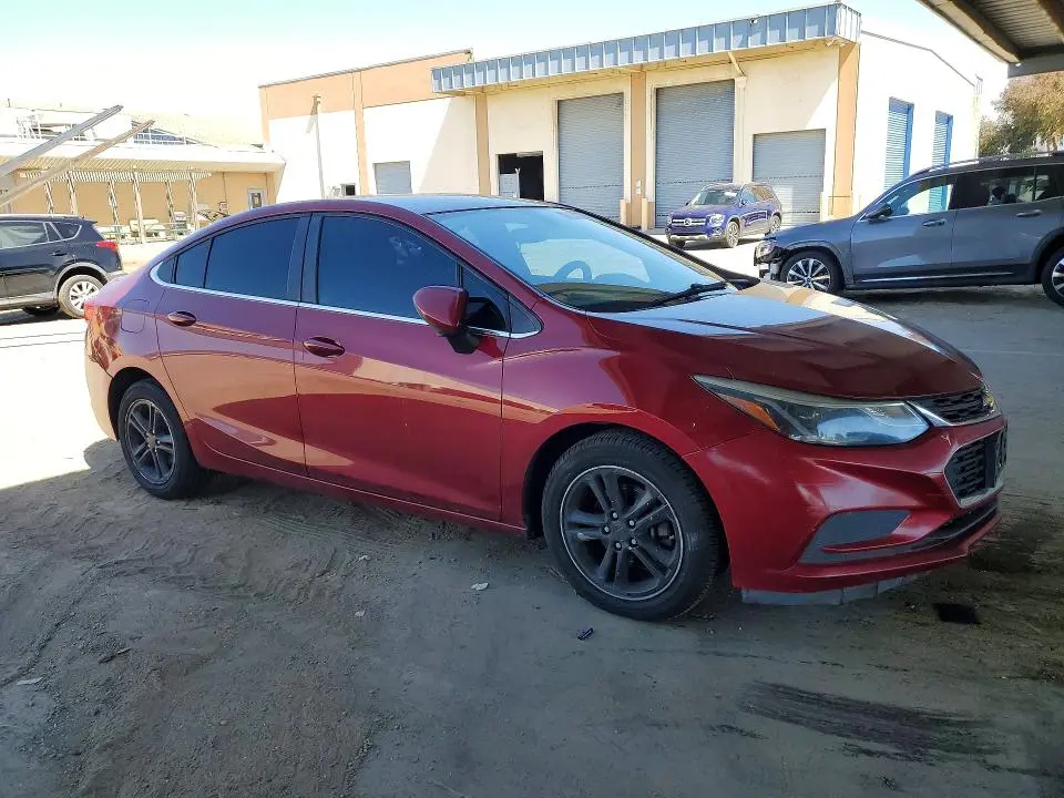 2017 CHEVROLET CRUZE LT  