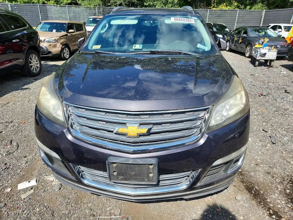 2014 CHEVROLET TRAVERSE LT  