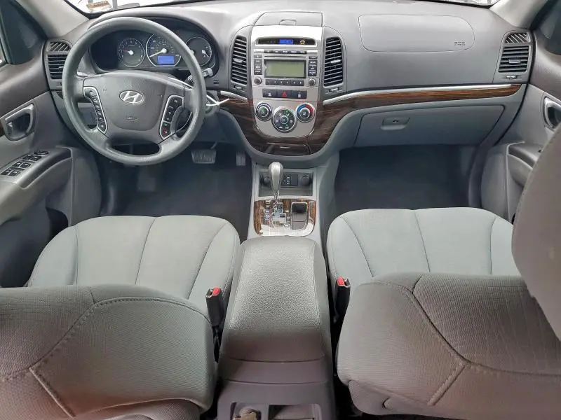 2012 HYUNDAI SANTA FE GLS  