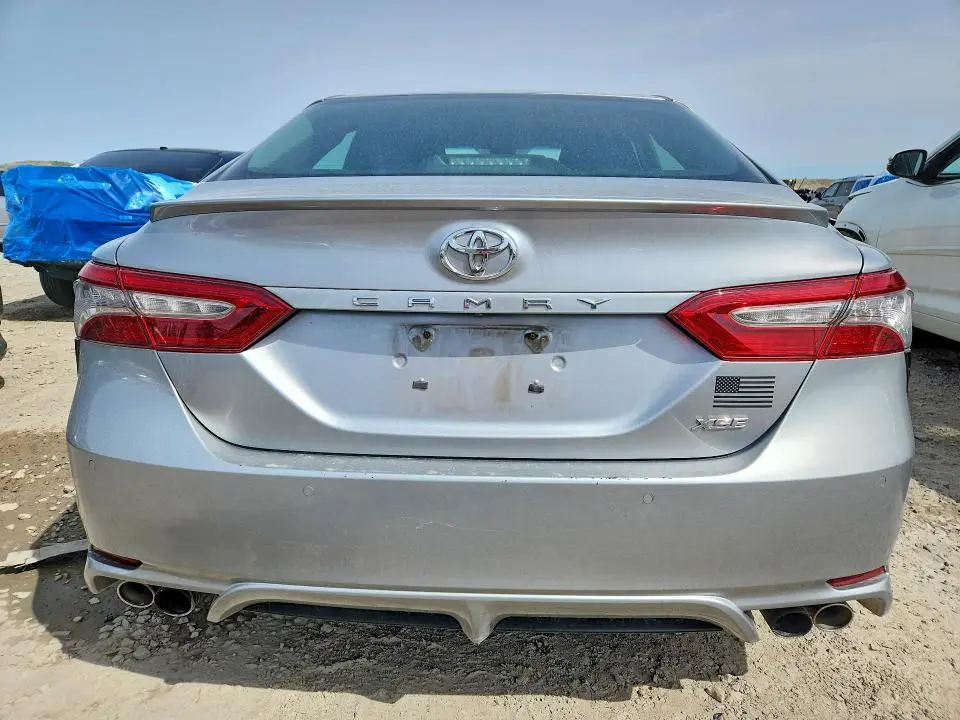 2018 TOYOTA CAMRY XSE  