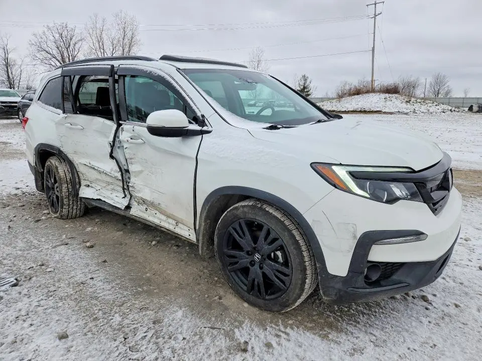 2021 HONDA PILOT SE  