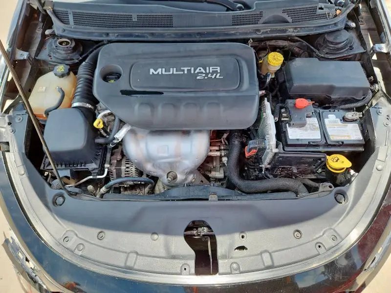 2015 DODGE DART SXT  