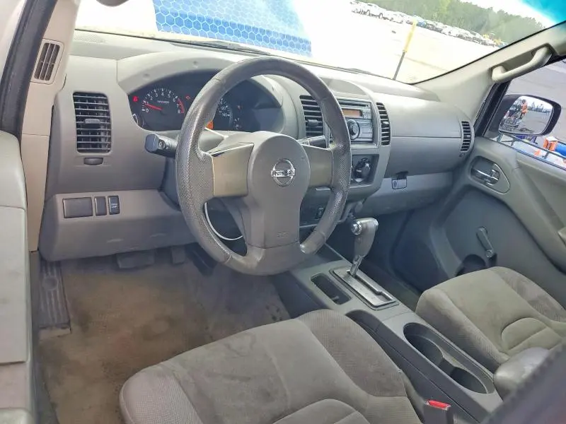2012 NISSAN FRONTIER S  