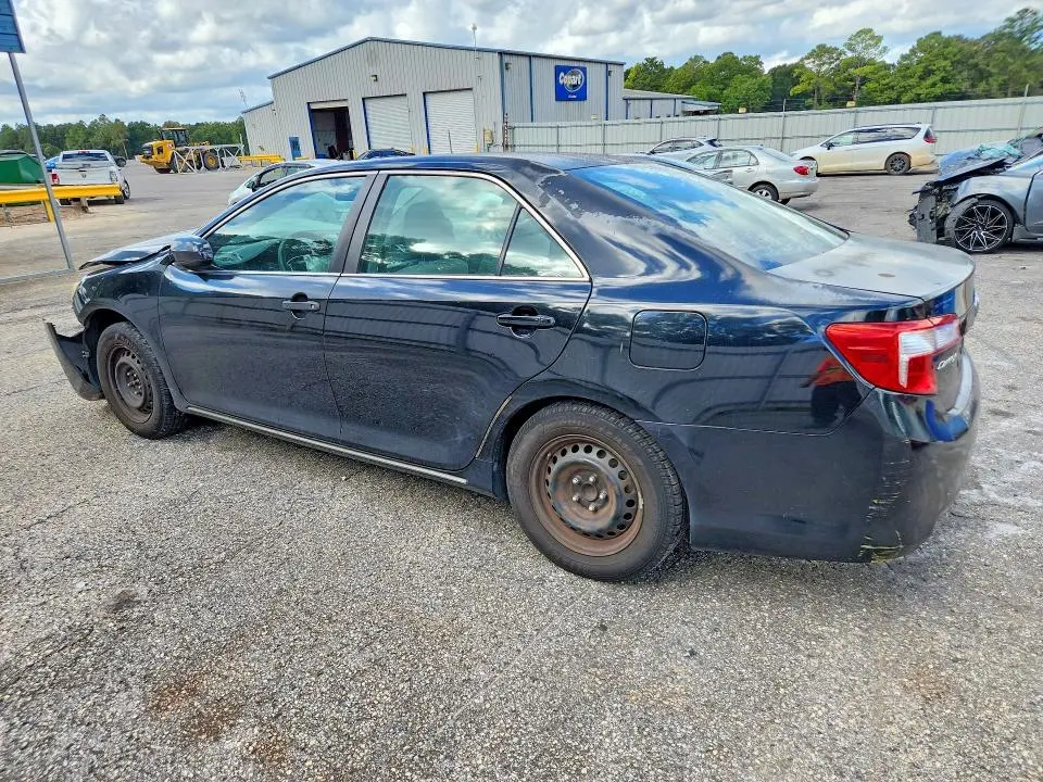 2012 TOYOTA CAMRY LE  