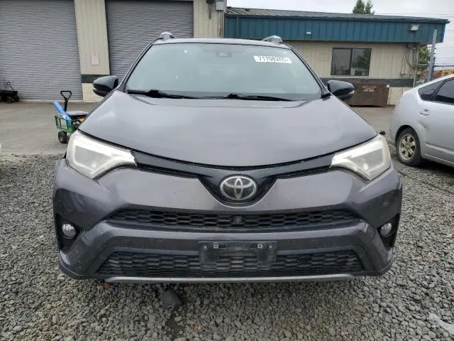 2017 TOYOTA RAV4 SE  