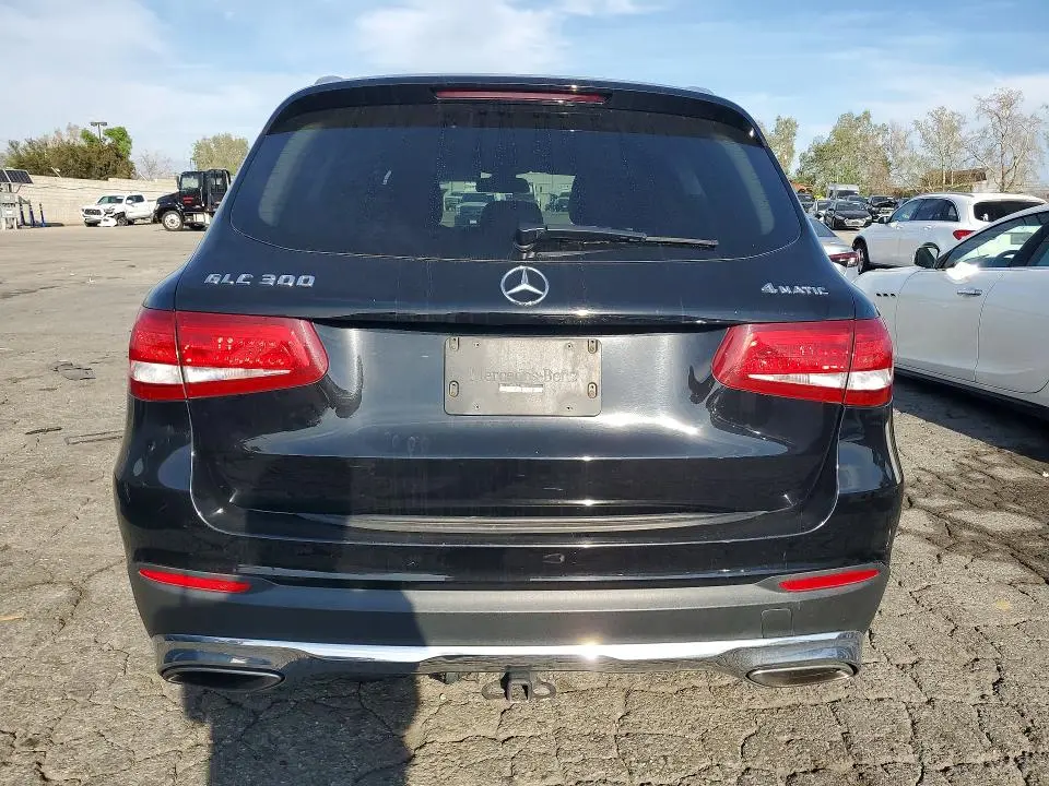 2016 MERCEDES-BENZ GLC 300 4MATIC  