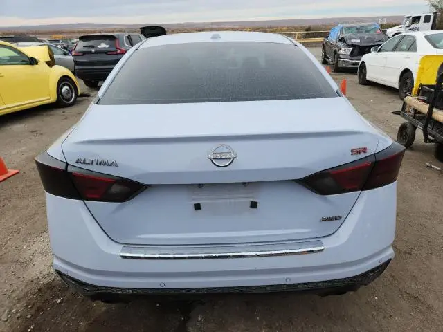 2023 NISSAN ALTIMA SR  