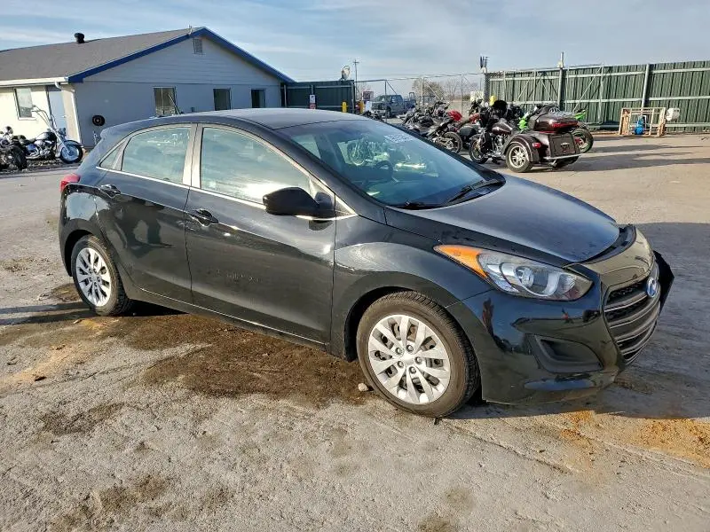 2016 HYUNDAI ELANTRA GT   