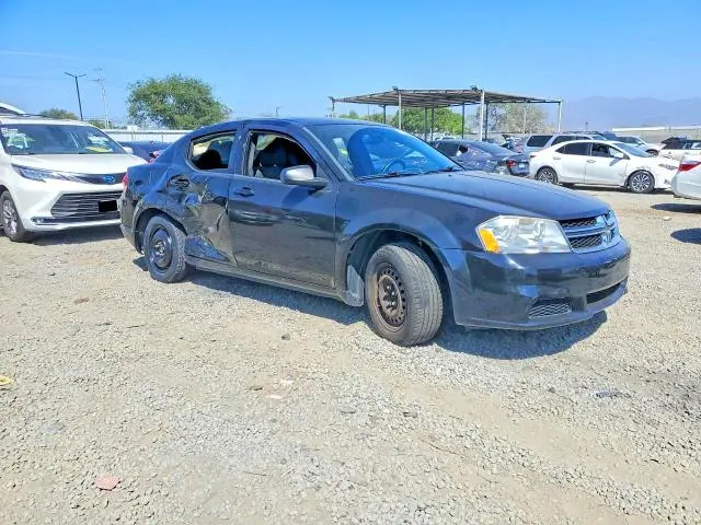 2014 DODGE AVENGER SE  