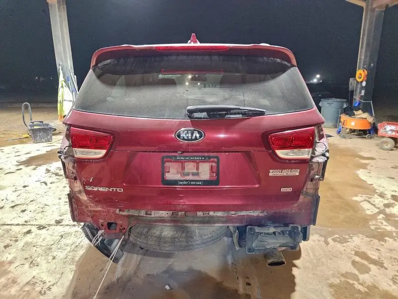2016 KIA SORENTO LX  