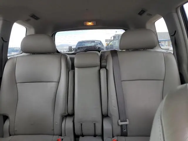 2011 TOYOTA HIGHLANDER BASE  