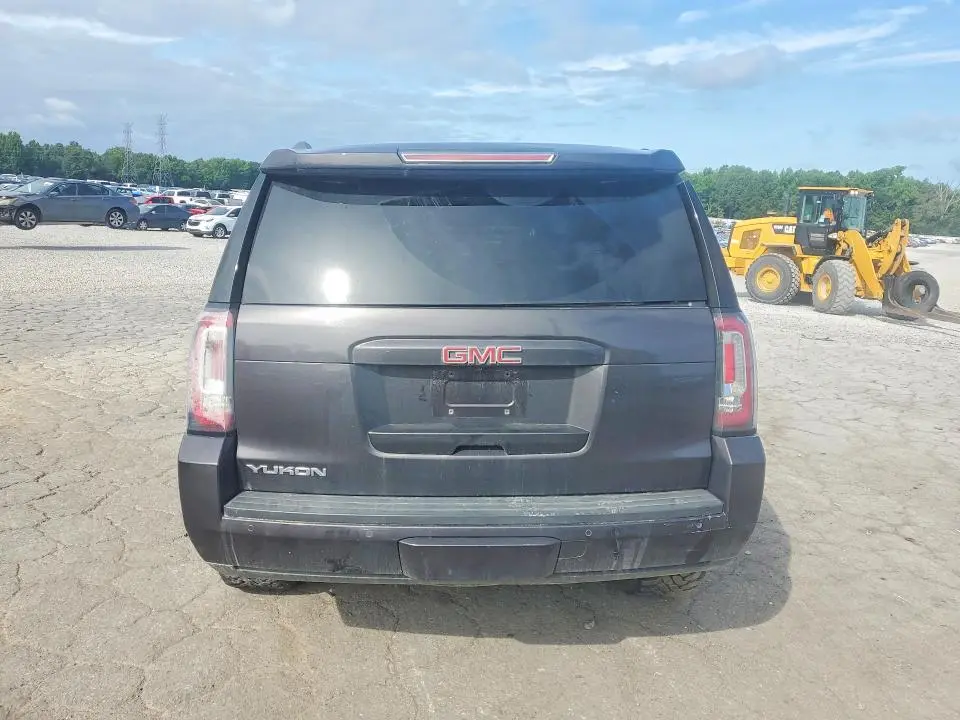 2016 GMC YUKON SLE  