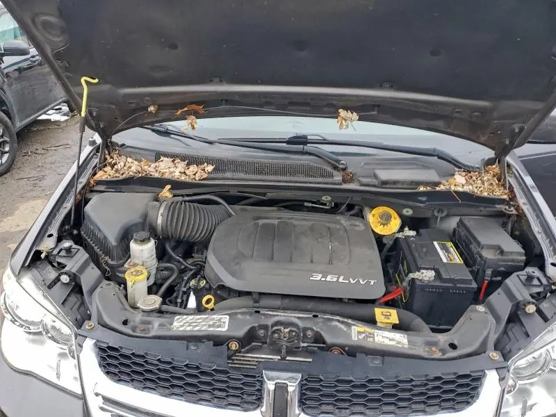 2017 DODGE GRAND CARAVAN SXT  