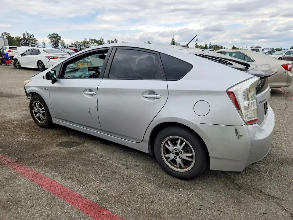 2011 TOYOTA PRIUS TWO  