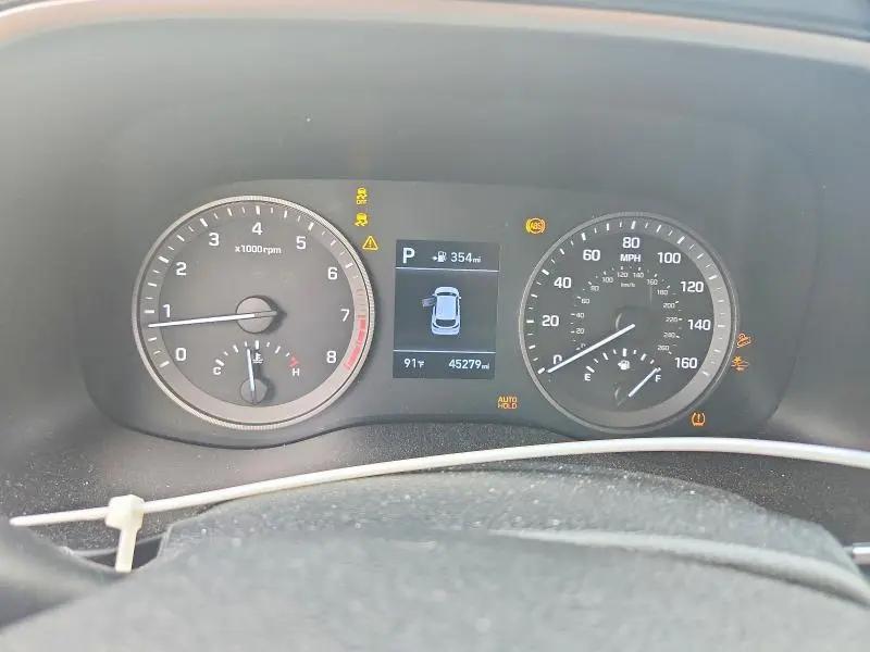 2019 HYUNDAI TUCSON SE  