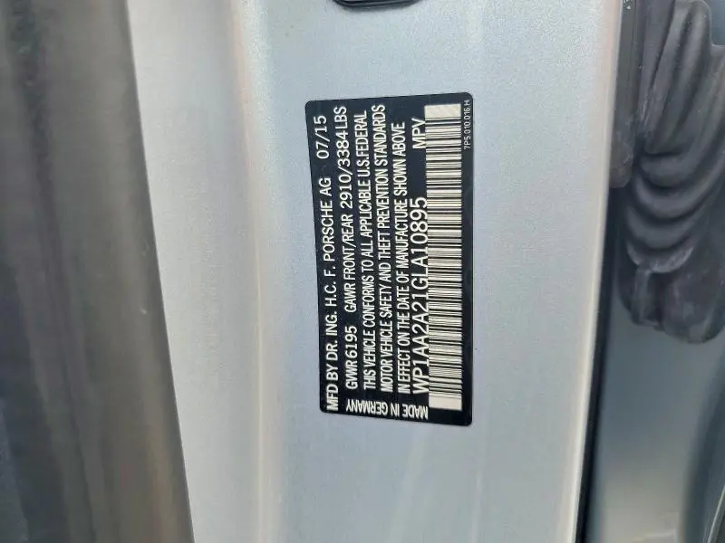 2016 PORSCHE CAYENNE   