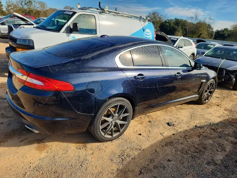 2012 JAGUAR XF PORTFOLIO  